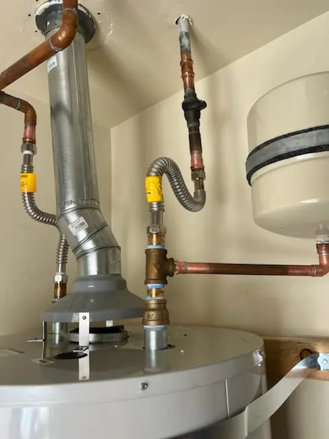 Water heater installation and plumbing repair in Santa Barbara Downtown